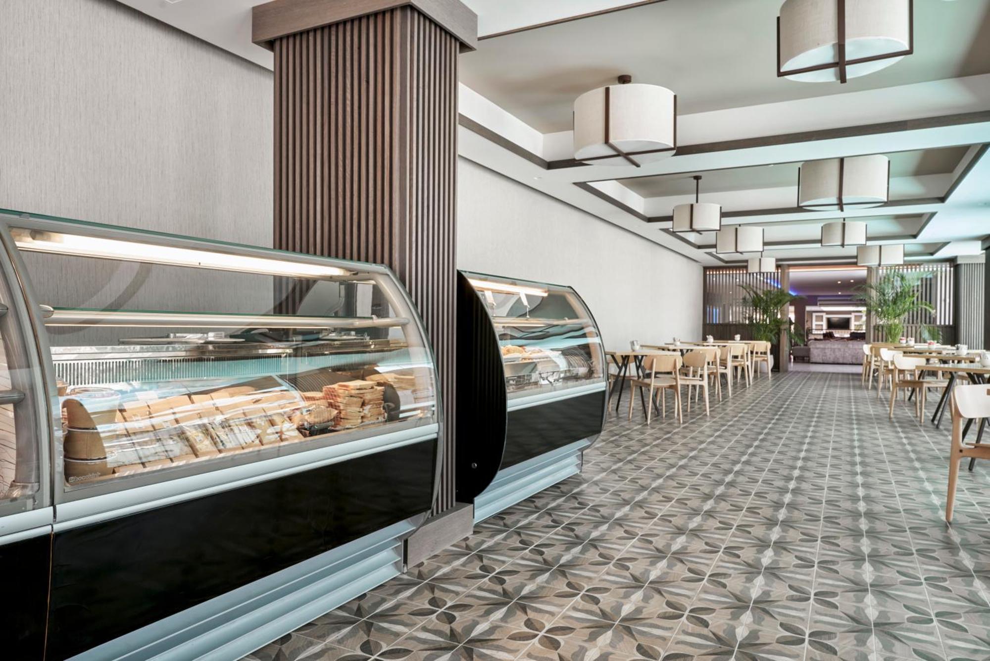 Atlantica Oasis Hotel Limassol Kültér fotó