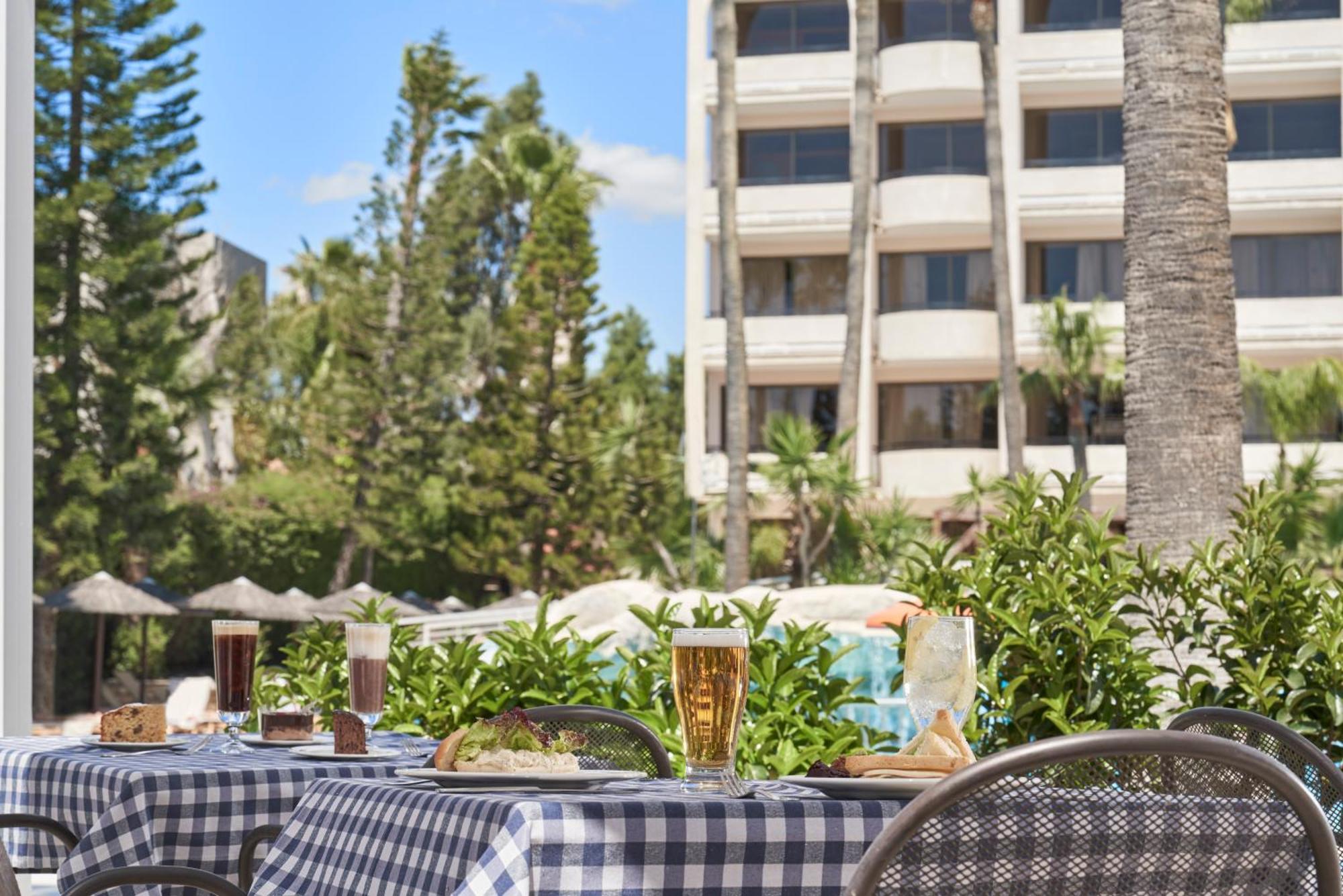 Atlantica Oasis Hotel Limassol Kültér fotó